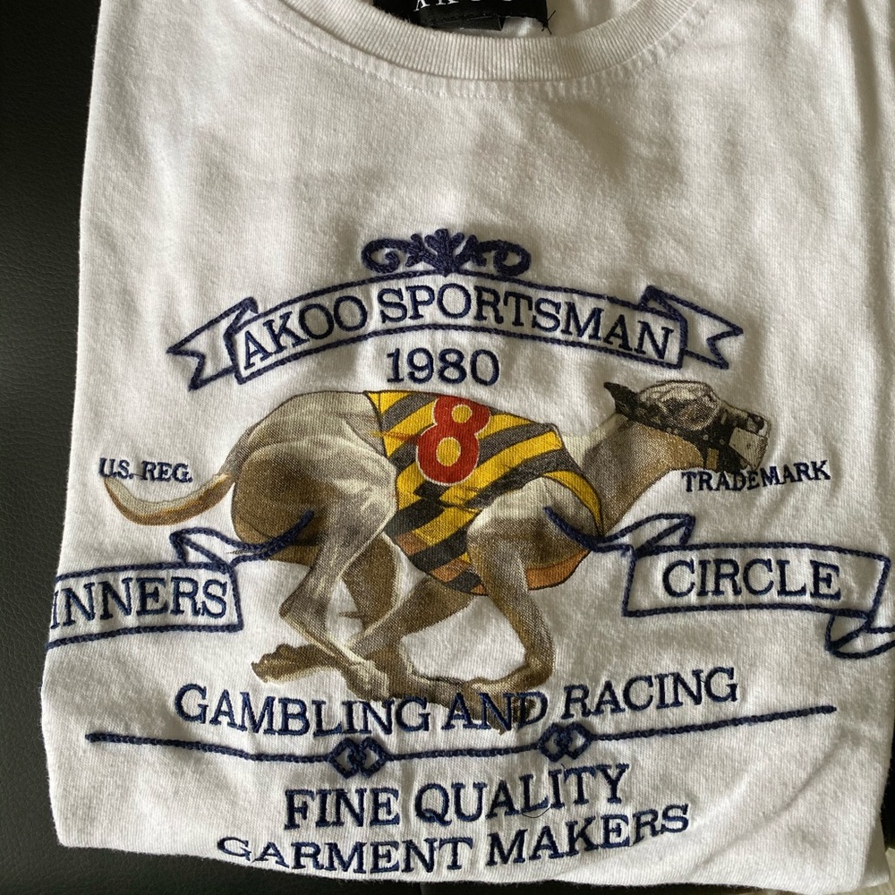 Akoo t-shirt